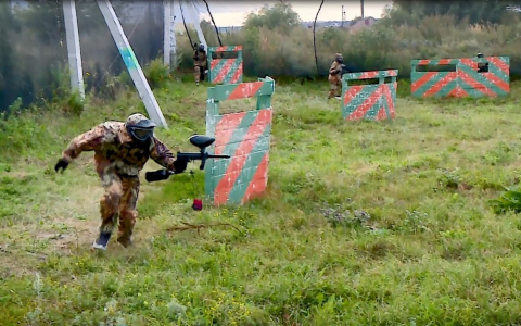 В День Спутника журналисты и общественники провели пейнтбольный турнир