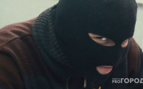 Пензенский менеджер из-за расходов на ремонт дома украл полмиллиона рублей