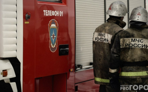 В Пензе из горящего дома спасли 70-летнюю женщину