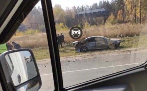 Пострадали два человека: в Пензенской области столкнувшиеся машины вынесло с дороги