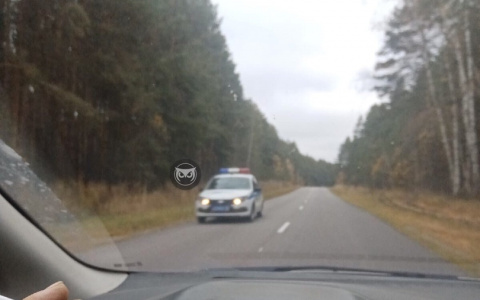 Соцсети: в Пензенской области таксиста изрезали ножом и выкинули на обочину