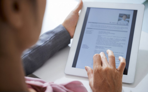 Где и как искать работу, если она нужна прямо сейчас