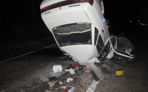 В Пензенской области перевернулась легковушка