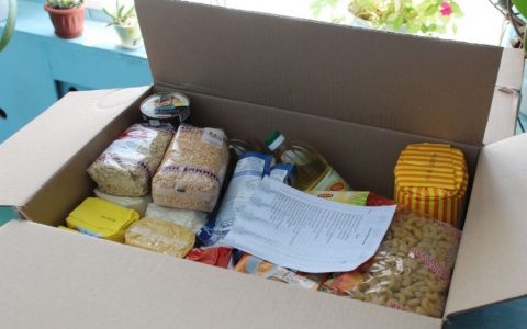 Кто получит продуктовые наборы перед Новым годом в Пензенской области?