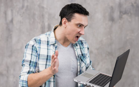 «В засаде»: необычный гость в Пензе посетил скворечник