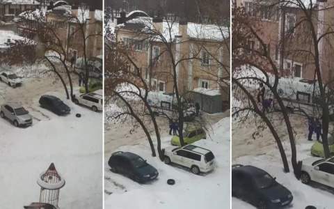 «Происходит спасение жизни»: пензячка сняла на видео, как в Пензе врачи откапывают «скорую»