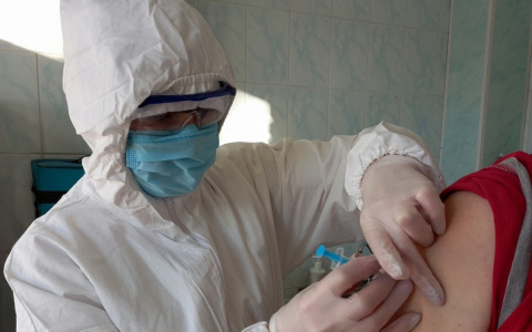 «Гарантий нет»: пензячка рискнула сделать прививку от COVID-19