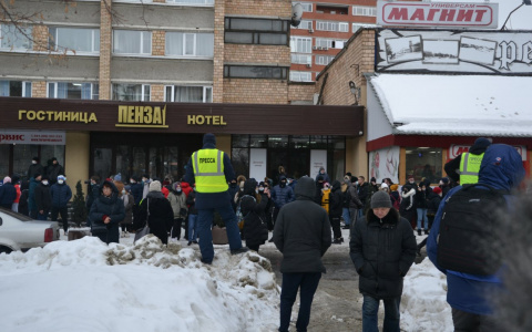 «Полиция лично «пригласила» меня»: как пензенец с металлическими ногами ходил на митинг