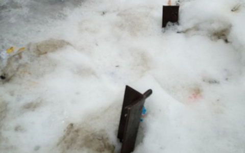 В Пензенской области ребенок упал лицом на железные штыри