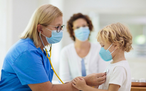 Названо число детей заболевших ковидом за сутки в Пензенской области