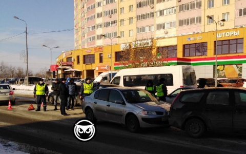 Два автобуса и маршрутка: в Пензе произошло массовое ДТП