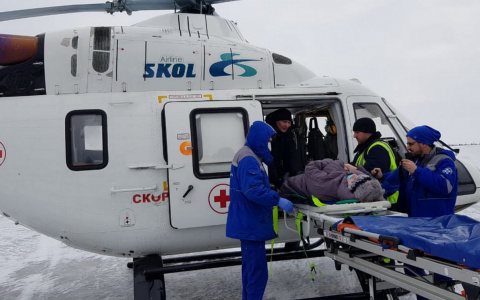 Двух жителей Пензенской области эвакуировали в больницу вертолетом