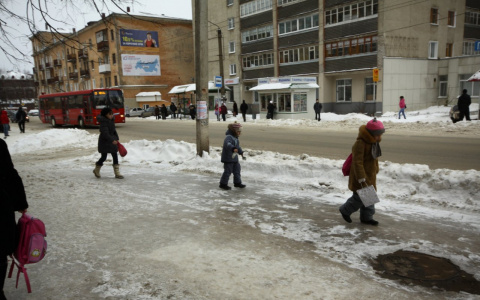 "Поступили с черепно-мозговой": пензенцы продолжают травмироваться на улице