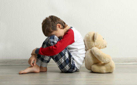 «Издевается над детьми»: в Кузнецке ищут жестокую мать