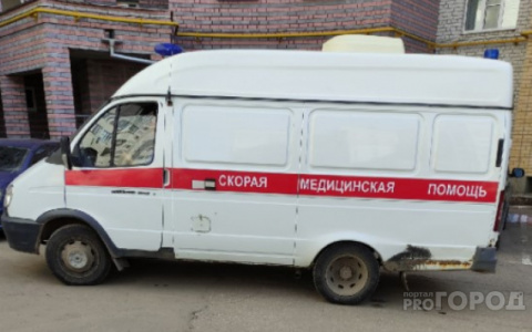 В Кузнецком районе произошла авария с грузовиком, есть пострадавший