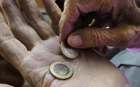 Пенсионеры получат повышенную выплату