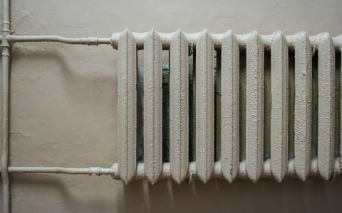 «ЭнергосбыТ Плюс» рекомендует организациям и управляющим компаниям поторопиться с подготовкой зданий к зиме