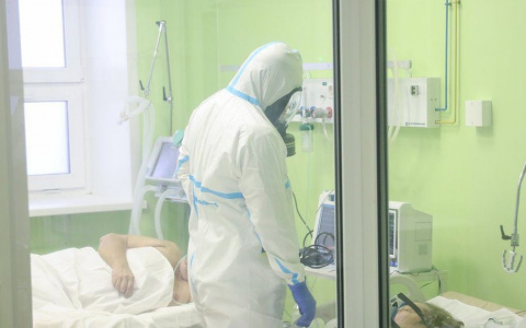 Врачи озвучили фактор, отягощающий течение коронавируса