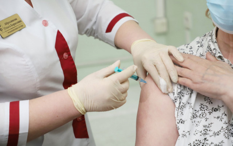 Минздрав Пензенской области отреагировал на заявление о лучшей эффективности вакцины «КовиВак»