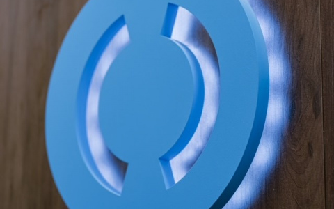 Банк «Открытие»: рубль укрепляется на фоне снижения инфляции