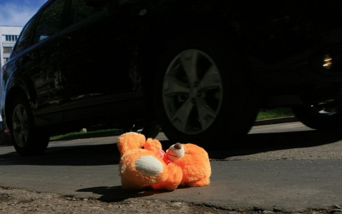 В Пензенской области легковой автомобиль сбил 15-летнюю девочку