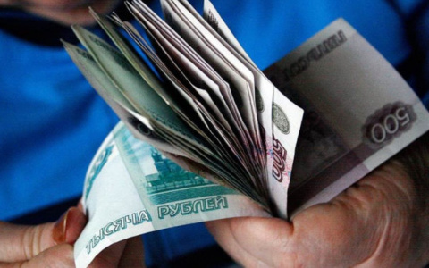 В Липецкой области неизвестные забрали у пензенца крупную сумму денег