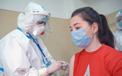 Назвали побочные эффекты детской вакцины от коронавируса