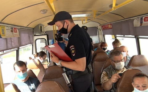 Где лучше не появляться: в Пензе снова ловят безмасочников