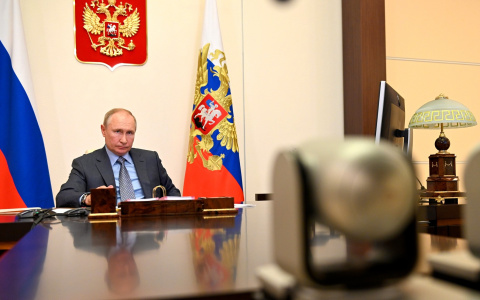 По 10 тысяч рублей: Владимир Путин предложил единоразовую выплату для пенсионеров