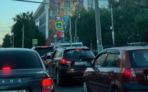 «С чем связано?»: в Пензе подешевел бензин