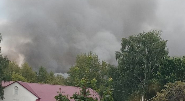 В здании казармы в Пензенской области произошел серьезный пожар