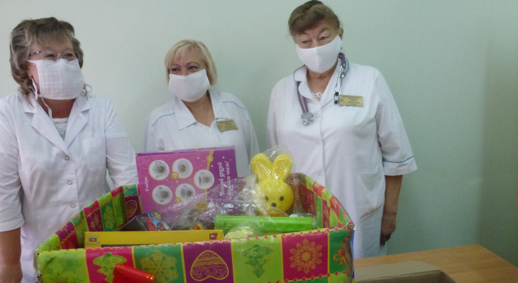 Шефы пензенской Городской детской больницы наполнили подарками «Коробку храбрости»