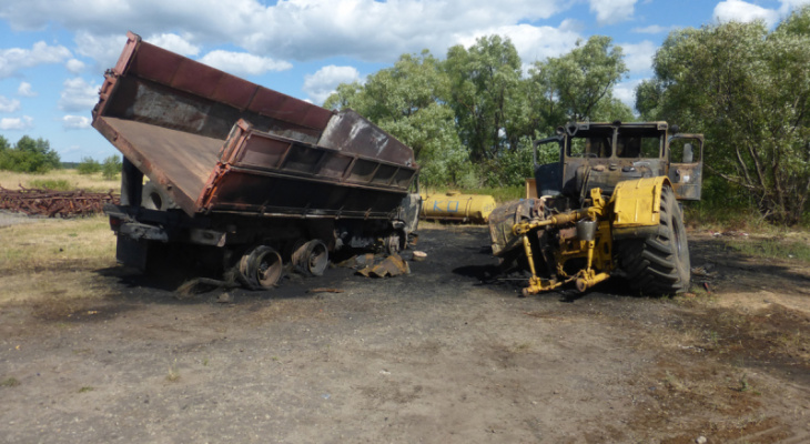 «Сгорели три трактора, грузовик и бензовоз»: пензенский тракторист сжег спецтехнику
