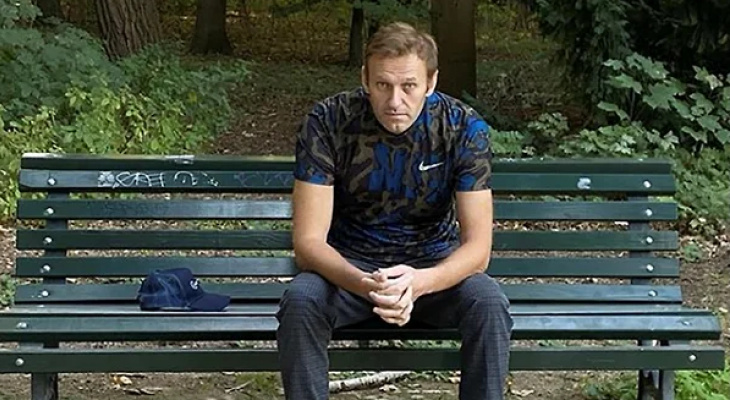 Навальный заявил, что за его отравлением стоит лично Владимир Путин