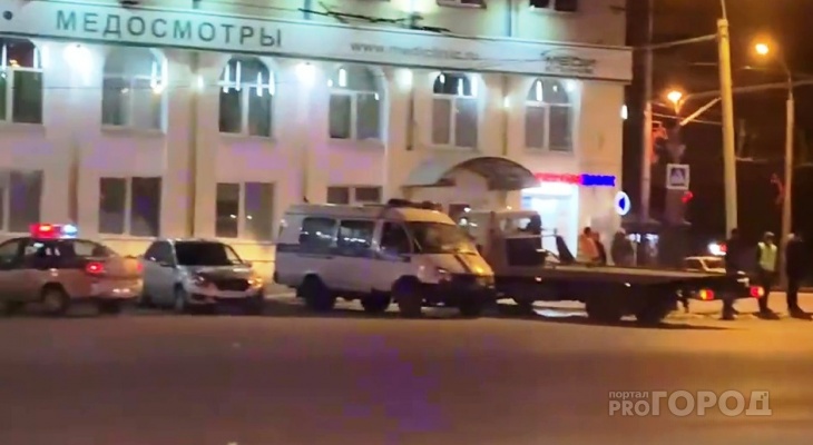 В центре Пензы на перекрестке произошла авария – видео