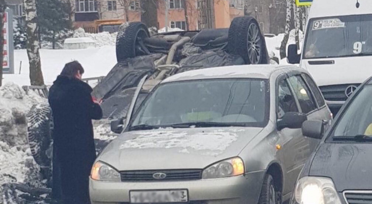 В Пензе произошла массовая авария с участием 5 машин