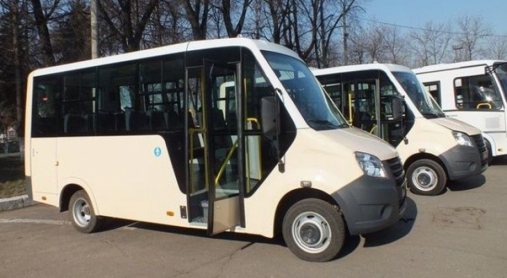 В Пензенской области погиб водитель микроавтобуса, врезавшегося в остановку