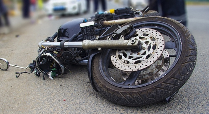 Под Пензой в аварии с мотоциклом пострадали двое подростков