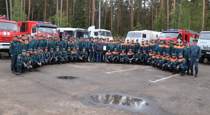 Пензенские спасатели вернулись с тушения лесных пожаров в Нижегородской области