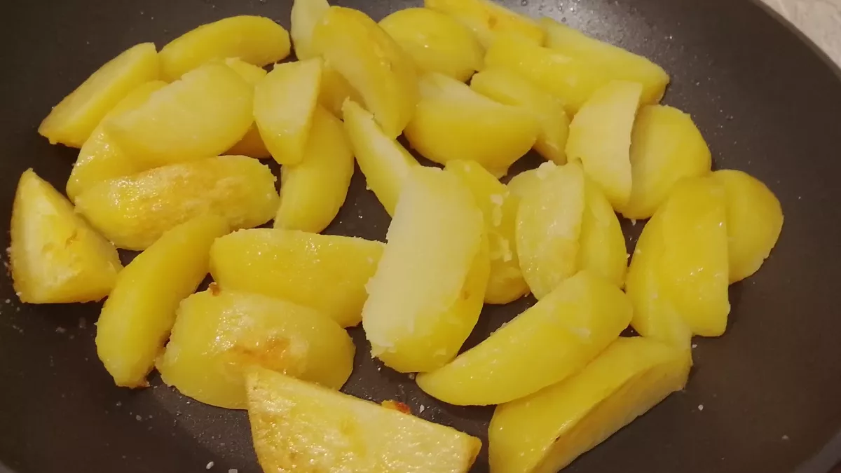 Картошка по-деревенски из «Чижика»: вкуснее, чем в ресторане