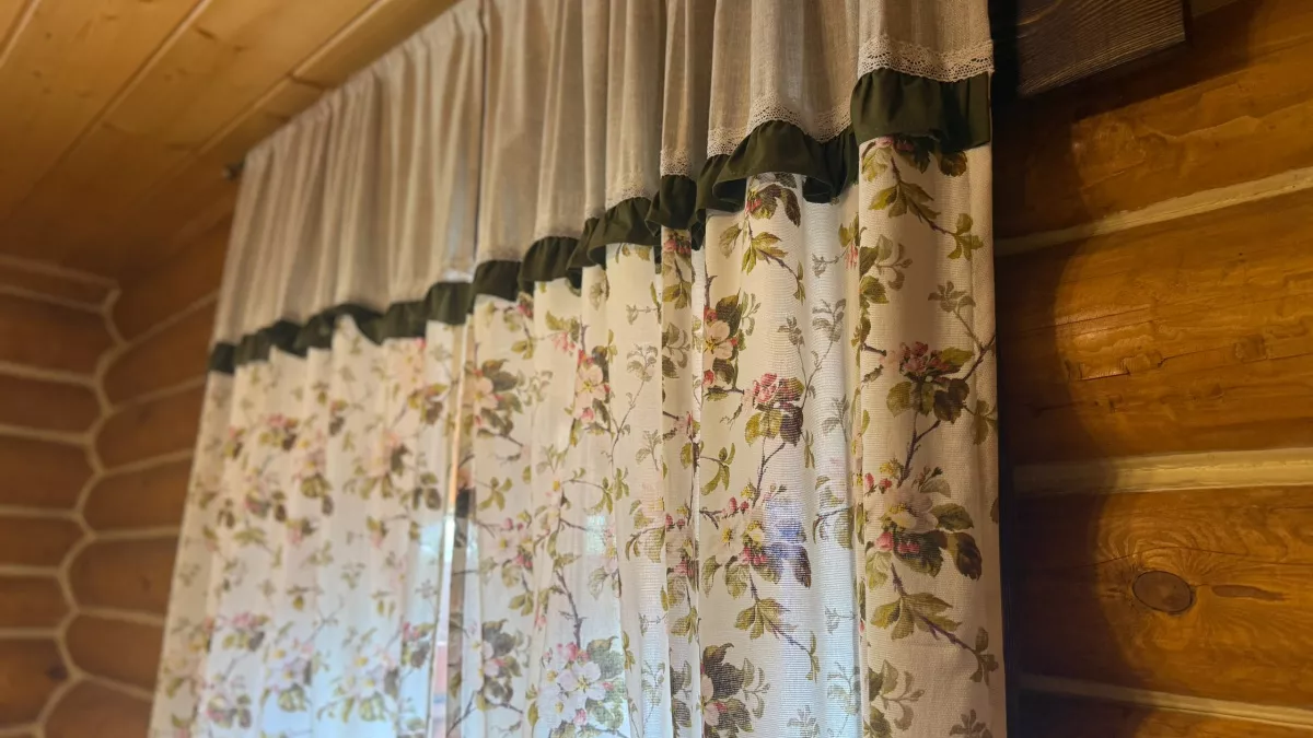 Какие шторы устарели: советы дизайнеров по замене