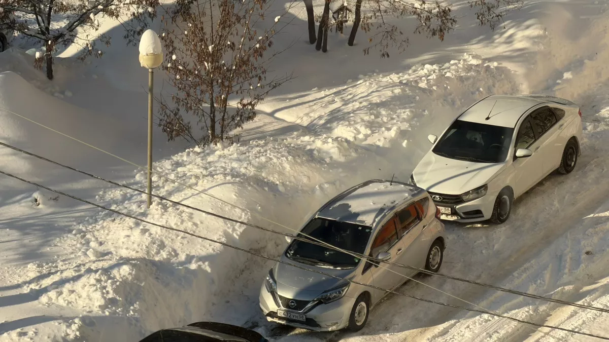 Товарищ не мыл машину всю зиму: хотел провести эксперимент - что стало с его кузовом к весне