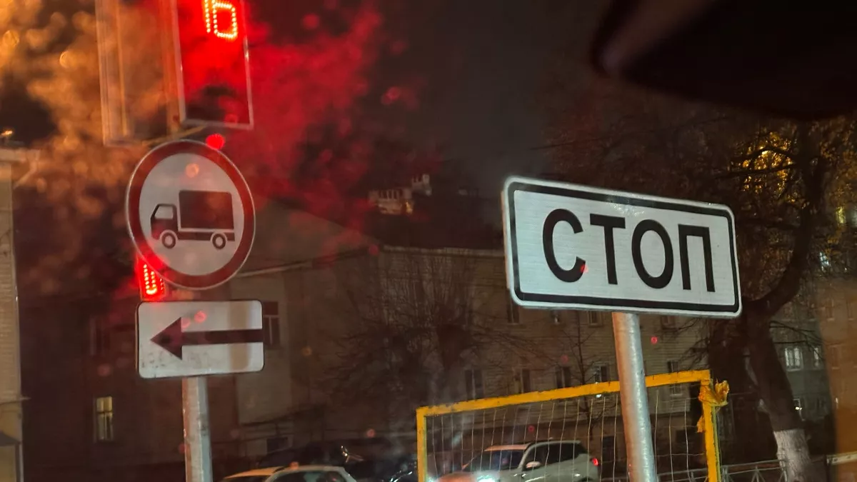 В ГАИ ответили: как быть, если Вы уже пересекли стоп-линию и резко загорелся красный сигнал светофора – возможно ли избежать штрафа