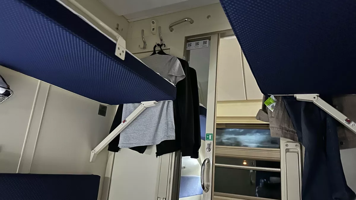 "Сидите там, где купили место": никогда бы не подумала, что буду радоваться этому - самая сладкая месть в моей жизни