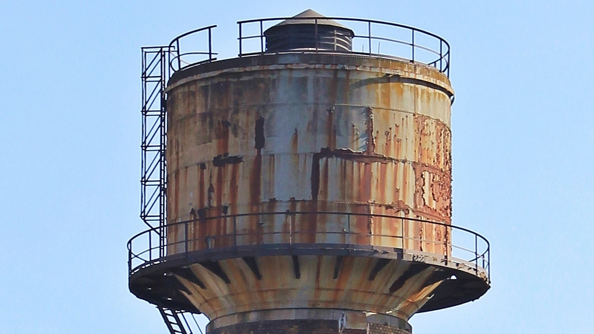 Власти Пензы выставили на торги водонапорную башню и бывшие стоматологии