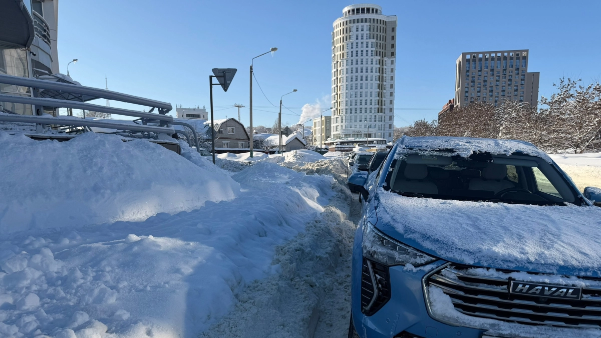Таксист по пути рассказал про свой новый Haval, который прошел  300 000 км - его честный отзыв и список поломок 