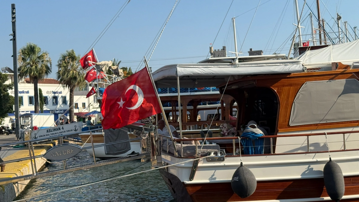 Устроился на вахту в Турцию: +45°C в тени, 250 тысяч на руки — и почему я больше туда не поеду никогда