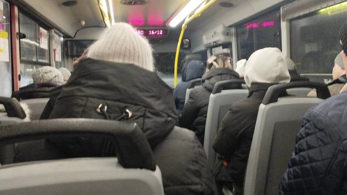 На проспекте Победы произошло ДТП с автобусом