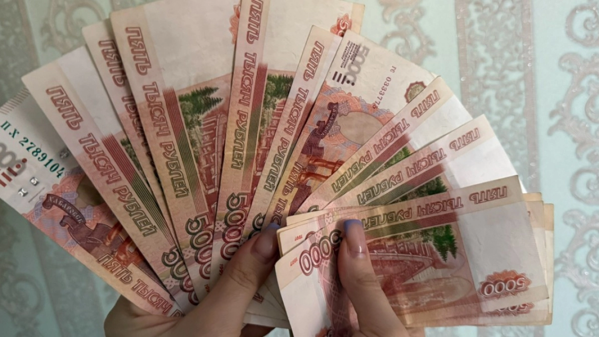 Двух жителей Городищенского района осудили за взятку и посредничество при выдаче прав без экзаменов