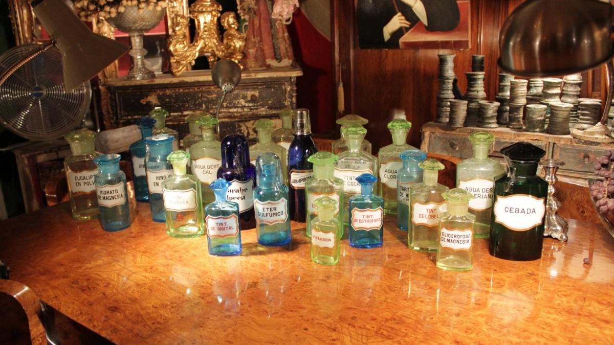 Какие духи выбрать, чтобы пахнуть дорого: 3 бюджетных парфюма на весну - стоят копейки, а аромат элитный 